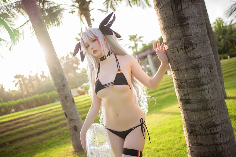 星之迟迟《《鸣夏》 欧根》写真图集 10P｜在线预览与图包下载