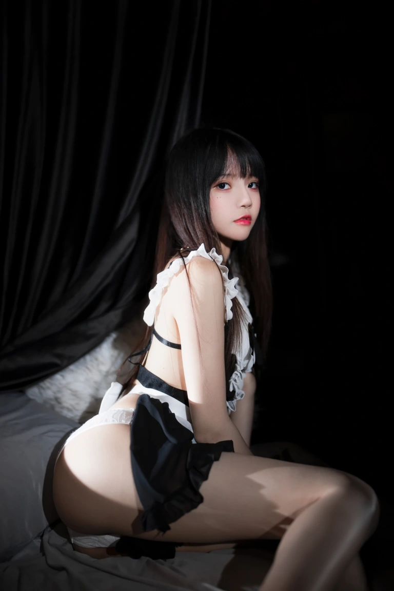 桜桃喵《星月喵》写真图集 82P｜在线预览与图包下载