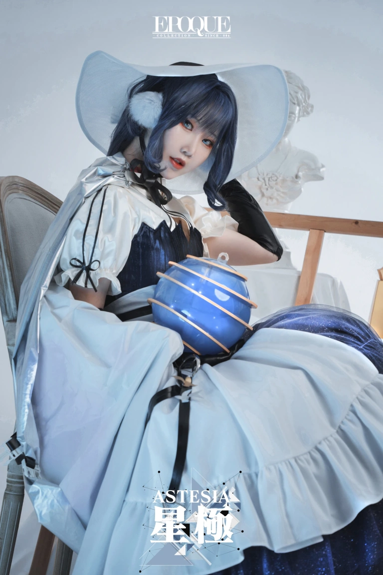 面饼仙儿《星极》写真图集 32P｜在线预览与图包下载