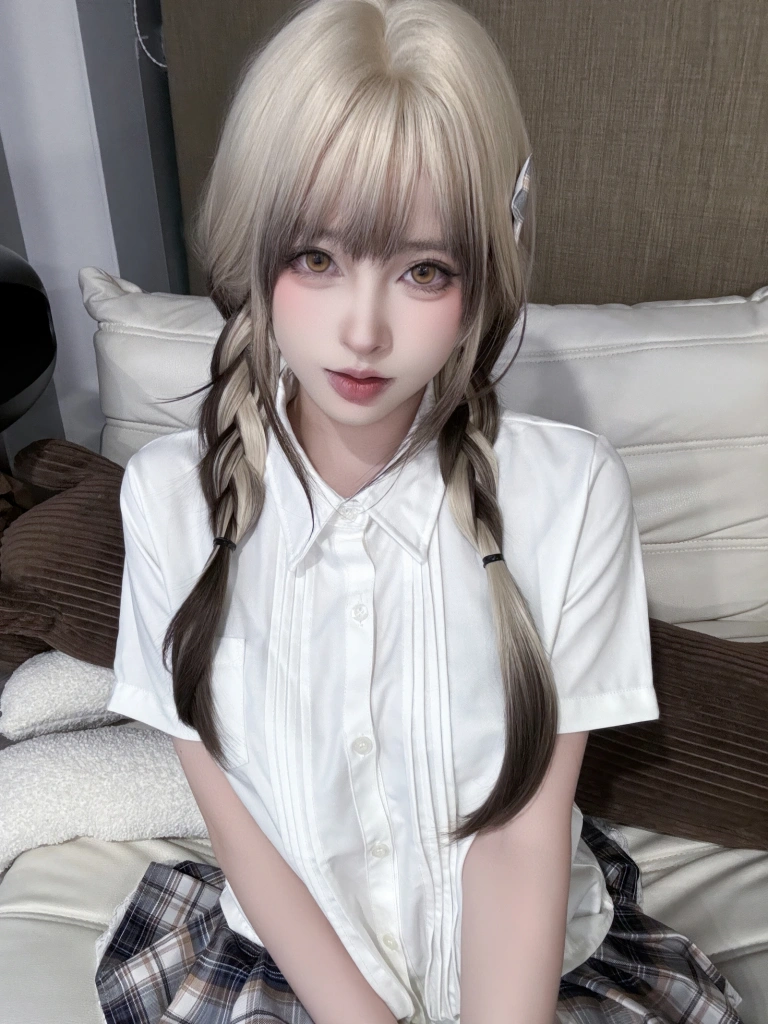 清水由乃《白衫碎影》写真图集 55P+1V｜在线预览与图包下载