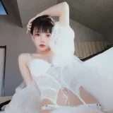 桜桃喵《白纱糖01》写真图集 40P｜在线预览与图包下载