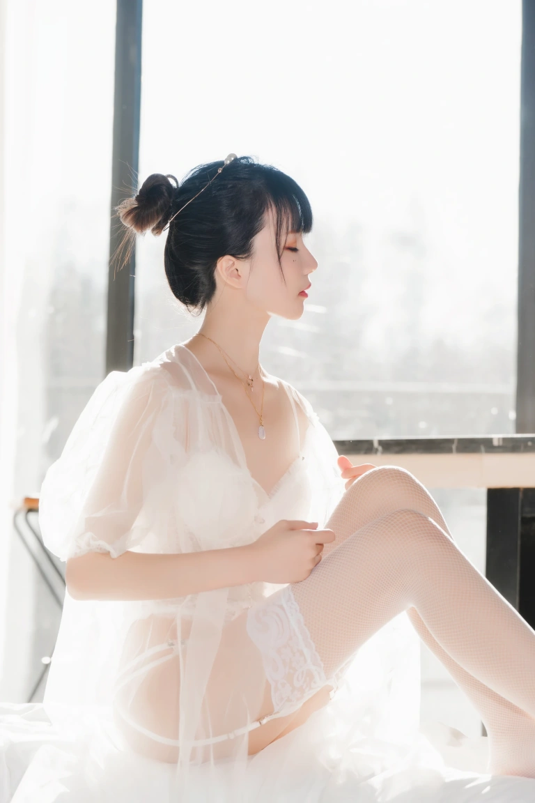 桜桃喵《白纱糖01》写真图集 40P｜在线预览与图包下载