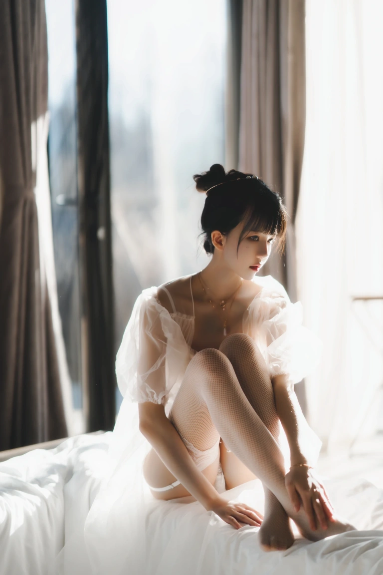 桜桃喵《白纱糖01》写真图集 40P｜在线预览与图包下载