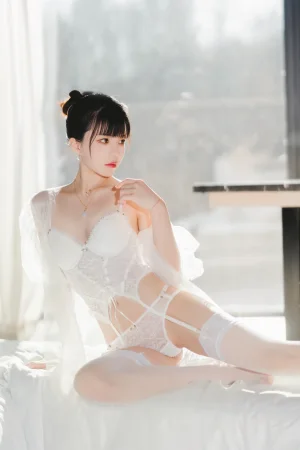 桜桃喵《白纱糖01》写真图集 40P｜在线预览与图包下载