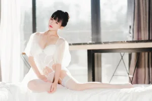 桜桃喵《白纱糖01》写真图集 40P｜在线预览与图包下载