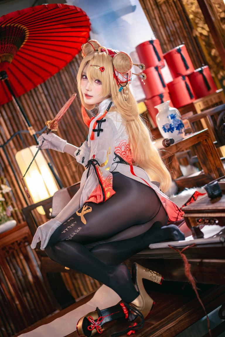 阿包也是兔娘《交错战线 咎瓦尤斯》写真图集 28P+2V｜在线预览与图包下载