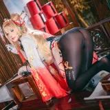 阿包也是兔娘《交错战线 咎瓦尤斯》写真图集 28P+2V｜在线预览与图包下载