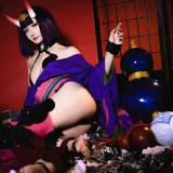 星之迟迟《《星之彼方》 酒吞原皮》写真图集 20P｜在线预览与图包下载