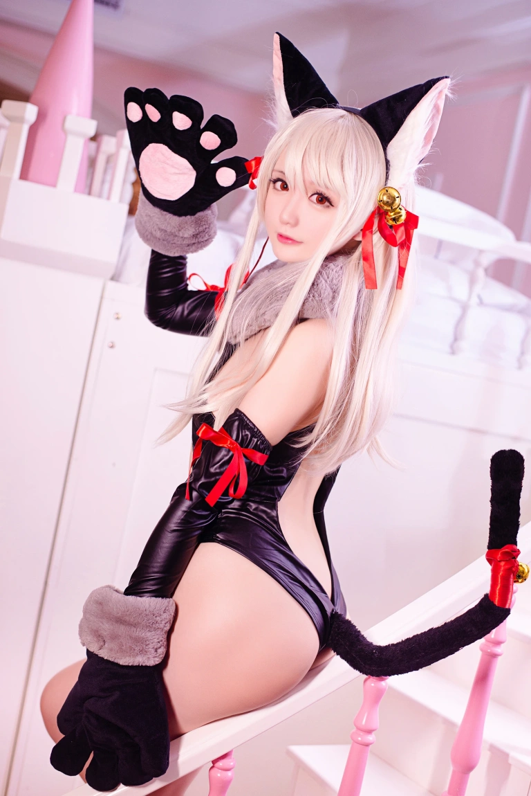 星之迟迟《《星之彼方》 伊莉雅》写真图集 20P｜在线预览与图包下载