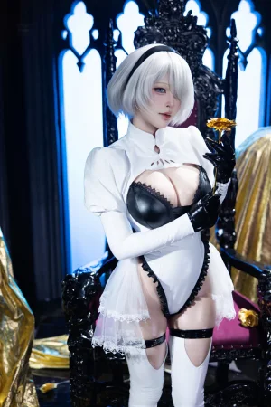 清水由乃《碧蓝航线×尼尔 2B》写真图集 71P+1V｜在线预览与图包下载