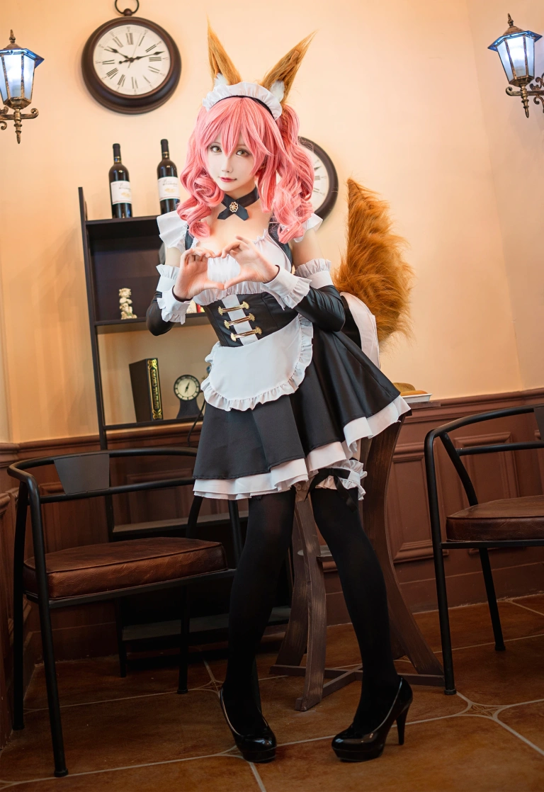 星之迟迟《《星之彼方》 壁纸》写真图集 12P｜在线预览与图包下载