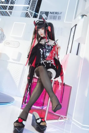 瓜希酱《交错战线cos旋律》写真图集 14P｜在线预览与图包下载
