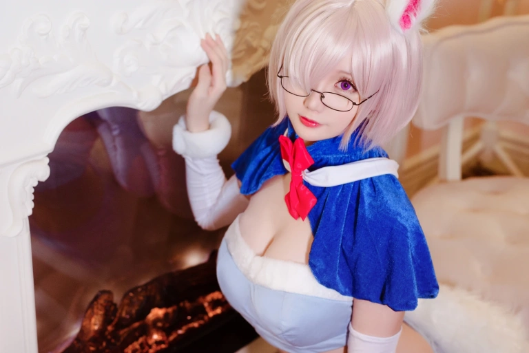 星之迟迟《《星之彼方》 套组赠送 玛修芙芙》写真图集 15P｜在线预览与图包下载