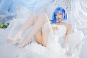瓜希酱《碧蓝航线 恰巴耶夫·白骑兵的旋律》写真图集 20P｜在线预览与图包下载