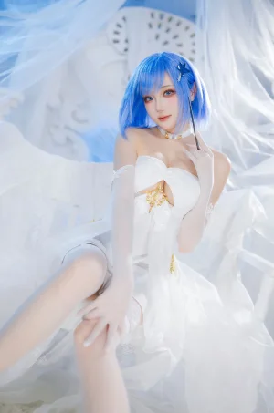 瓜希酱《碧蓝航线 恰巴耶夫·白骑兵的旋律》写真图集 20P｜在线预览与图包下载