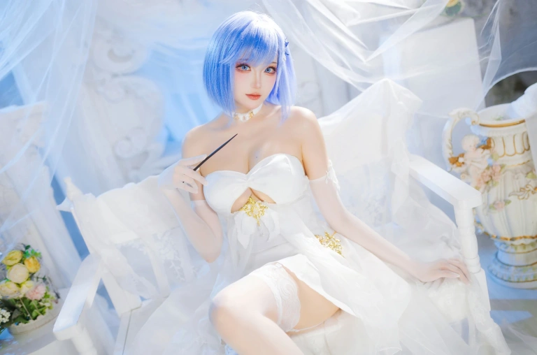 瓜希酱《碧蓝航线 恰巴耶夫·白骑兵的旋律》写真图集 20P｜在线预览与图包下载