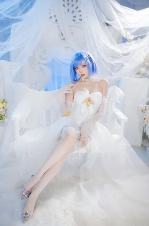 瓜希酱《碧蓝航线 恰巴耶夫·白骑兵的旋律》写真图集 20P｜在线预览与图包下载