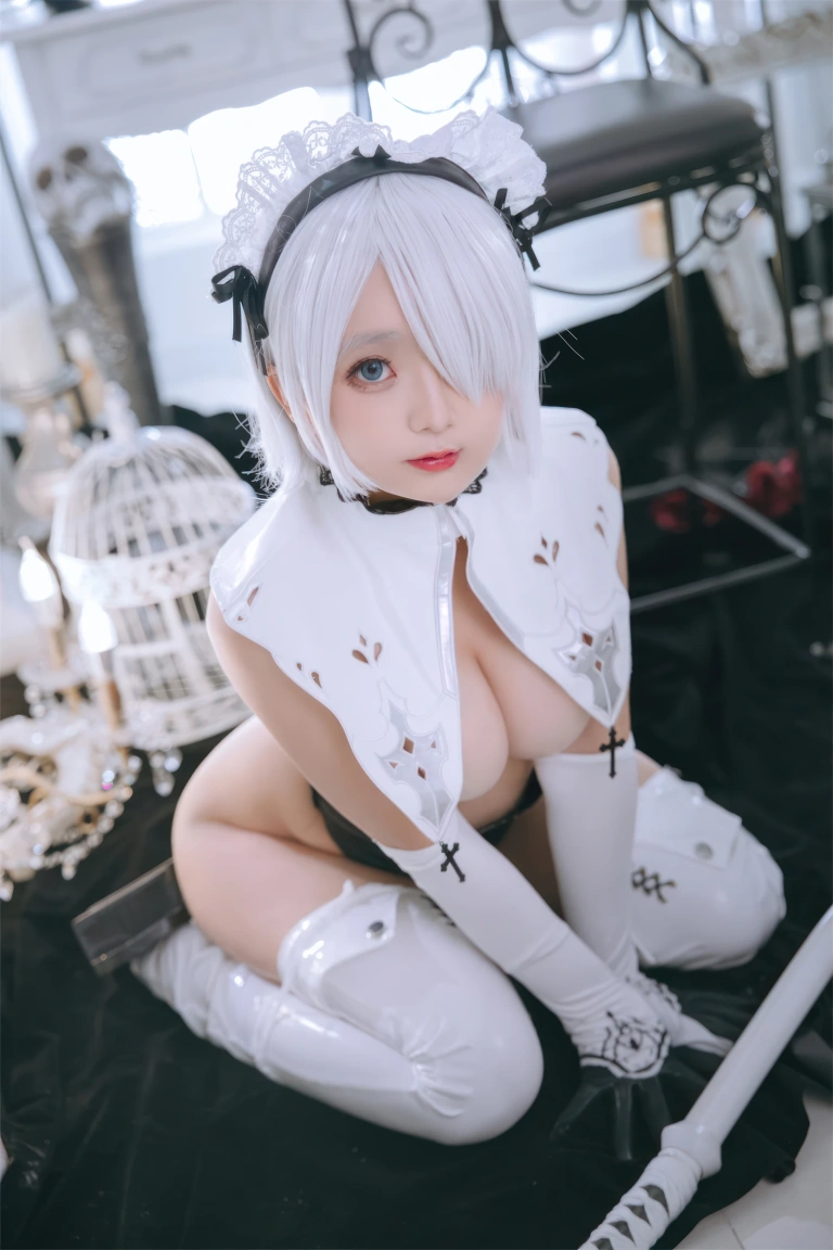 日奈娇(椎名莜)《2B奶盖女仆》写真图集 86P｜在线预览与图包下载