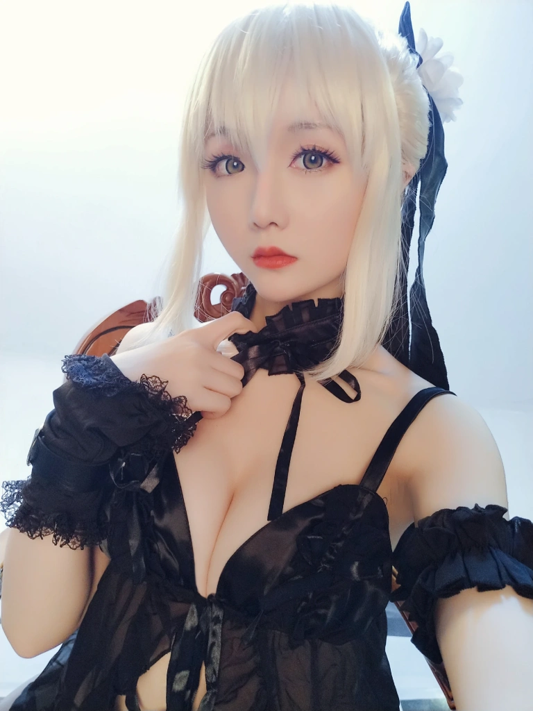 星之迟迟《《星之彼方》 套组赠送 自拍》写真图集 60P｜在线预览与图包下载
