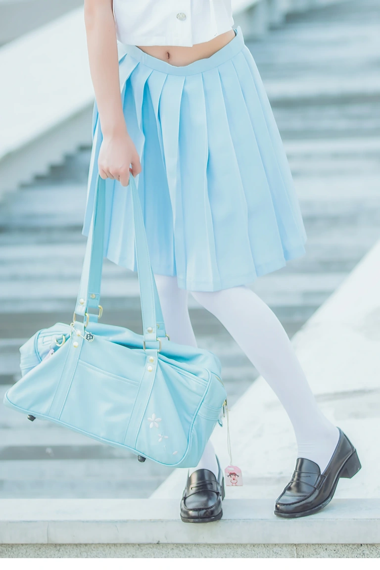 桜桃喵《少女×4》写真图集 66P｜在线预览与图包下载