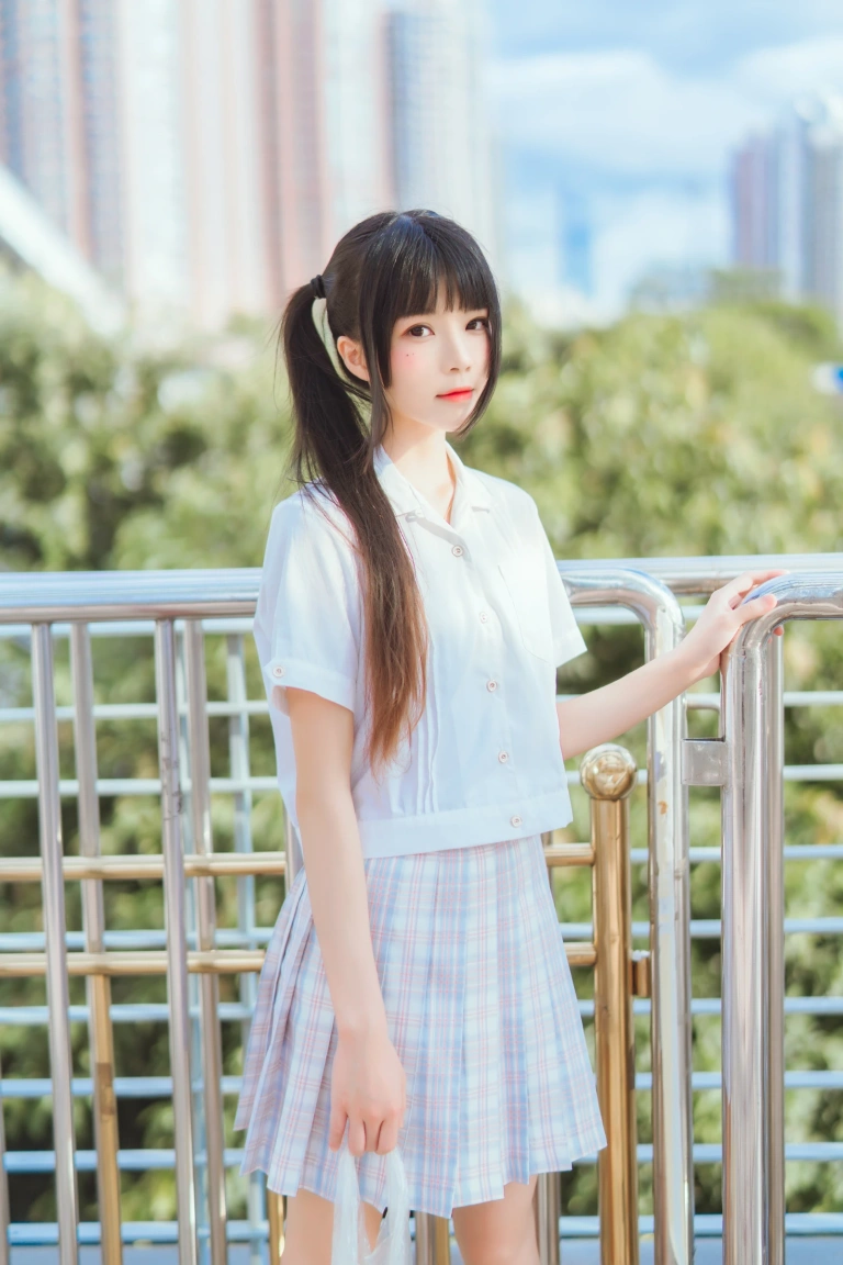 桜桃喵《少女×4》写真图集 66P｜在线预览与图包下载