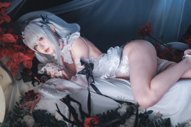 阿包也是兔娘《无期迷途 可可莉克》写真图集 29P｜在线预览与图包下载