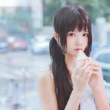 桜桃喵《甜甜×4》写真图集 53P｜在线预览与图包下载