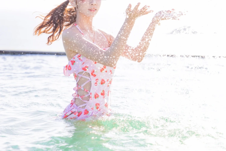 桜桃喵《甜甜×4》写真图集 53P｜在线预览与图包下载