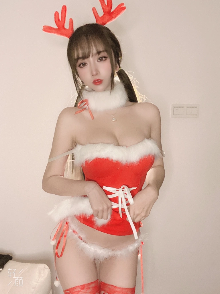 过期米线线喵《圣诞特辑》写真图集 39P+1V｜在线预览与图包下载