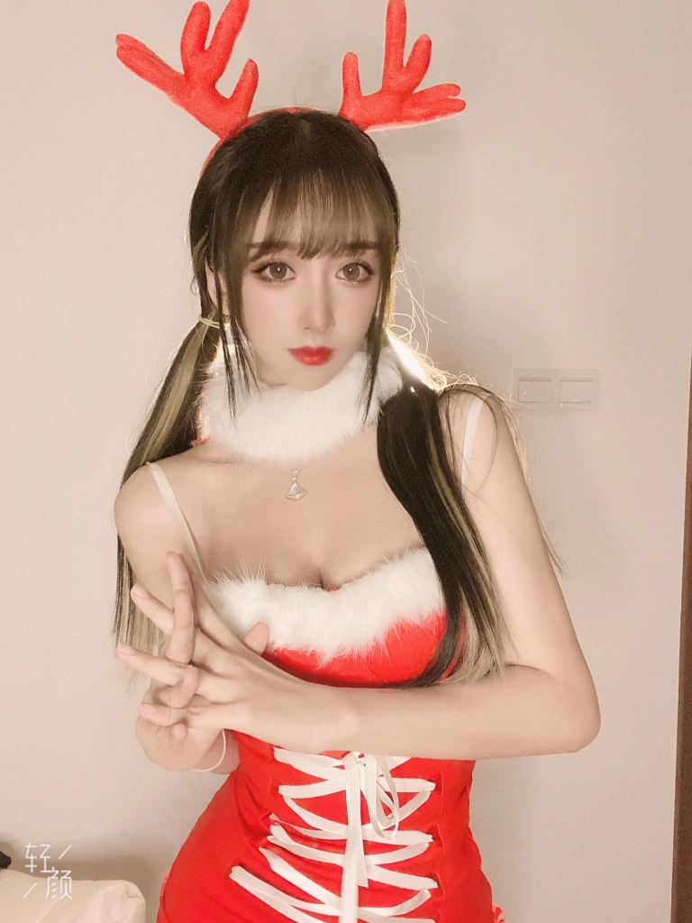 过期米线线喵《圣诞特辑》写真图集 39P+1V｜在线预览与图包下载