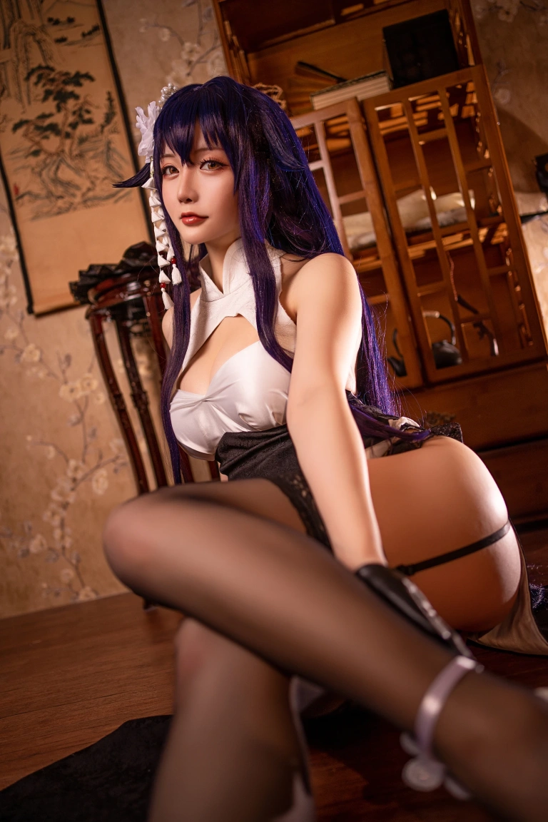星之迟迟《《琉璃之宴》 吾妻》写真图集 25P｜在线预览与图包下载
