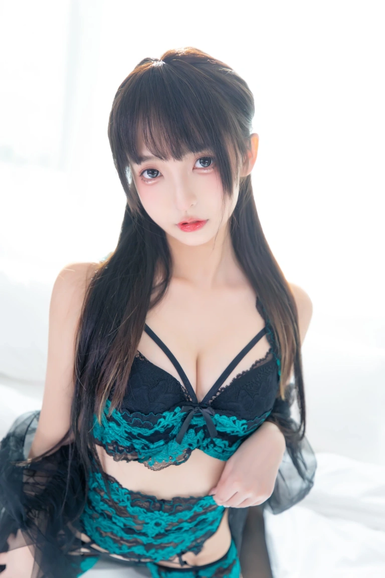神楽坂真冬《第四季 序号20：《绿野仙踪》》写真图集 75P｜在线预览与图包下载