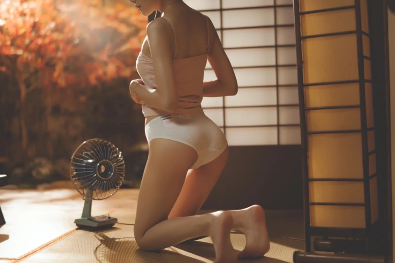 桜桃喵《炙夏01》写真图集 47P｜在线预览与图包下载