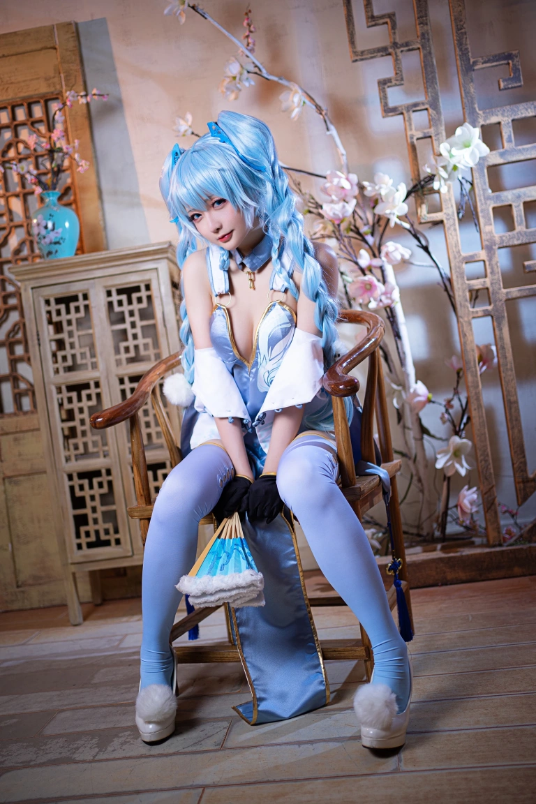 星之迟迟《《秘密花园》 PA15翠雀媚》写真图集 14P｜在线预览与图包下载