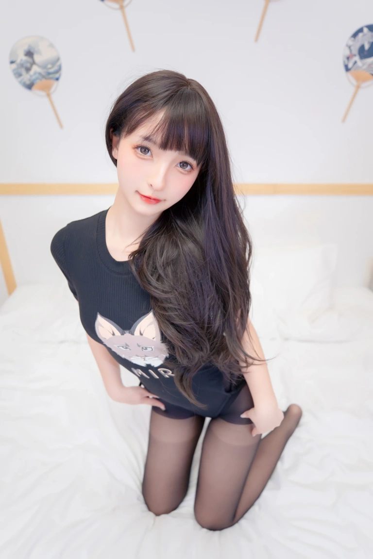 神楽坂真冬《2021.11月微博订阅》写真图集 68P｜在线预览与图包下载