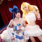 阿包也是兔娘《吊带袜天使（&苏苏苏Sofia）》写真图集 33P｜在线预览与图包下载