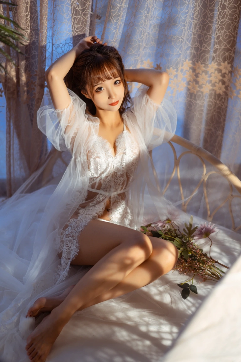 蠢沫沫《轻纱》写真图集 31P｜在线预览与图包下载