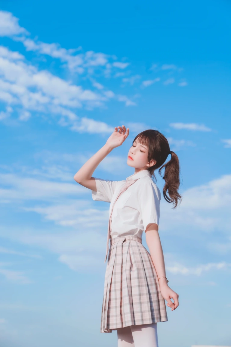 桜桃喵《橘子汽水》写真图集 15P｜在线预览与图包下载