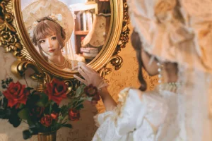 面饼仙儿《西苔岛ELPRESS L》写真图集 16P｜在线预览与图包下载