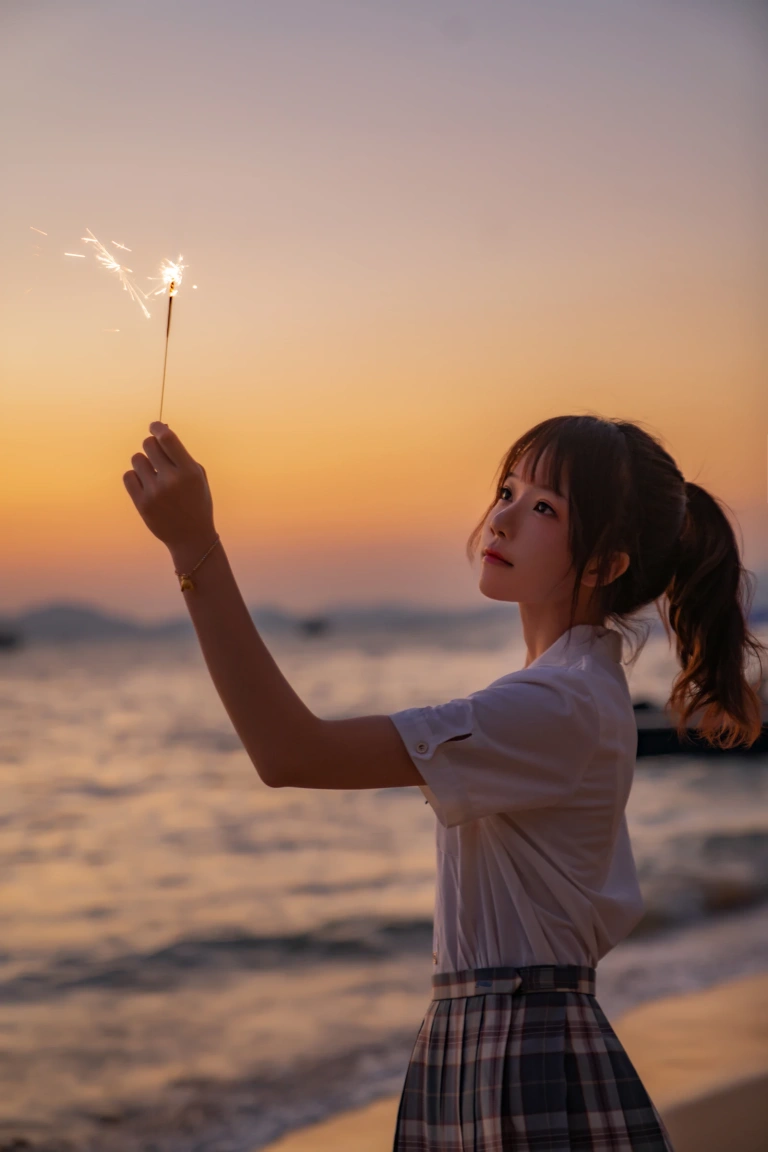桜桃喵《逐海》写真图集 17P｜在线预览与图包下载