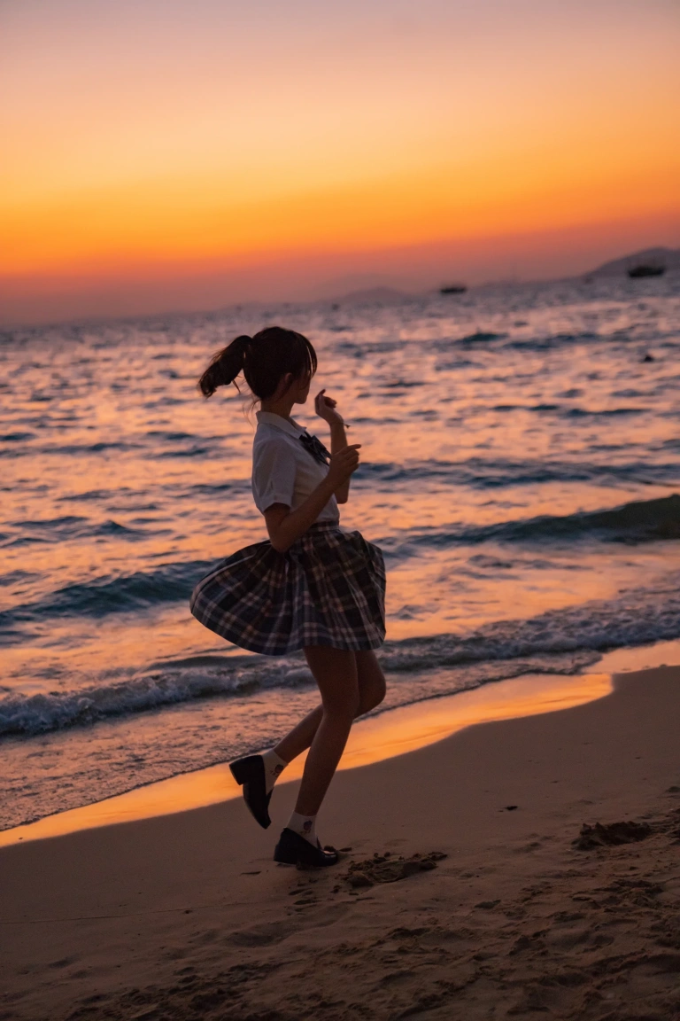 桜桃喵《逐海》写真图集 17P｜在线预览与图包下载