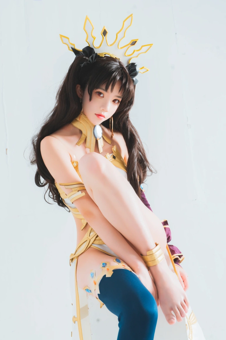 桜桃喵《弓凛》写真图集 44P｜在线预览与图包下载