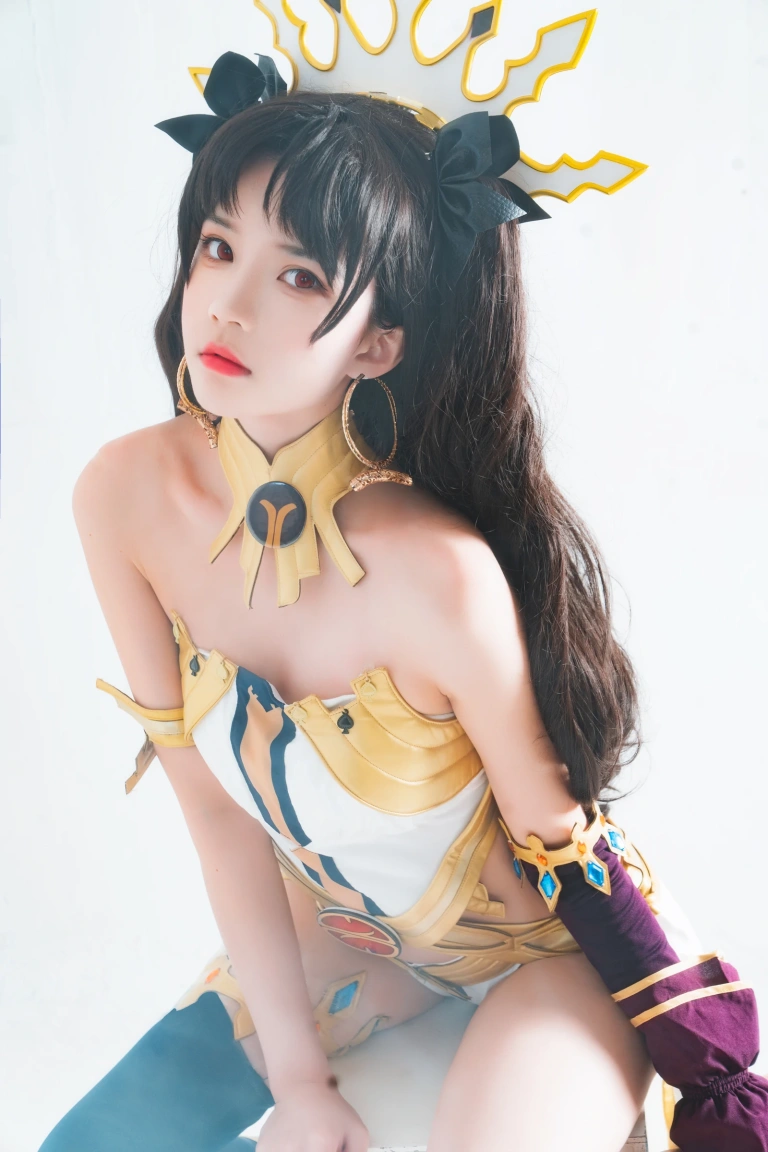 桜桃喵《弓凛》写真图集 44P｜在线预览与图包下载