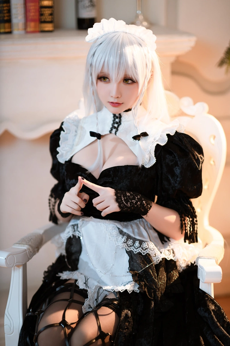 星之迟迟《《R-Maid》 赫敏》写真图集 30P｜在线预览与图包下载