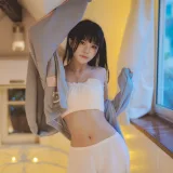 桜桃喵《碎星》写真图集 19P｜在线预览与图包下载