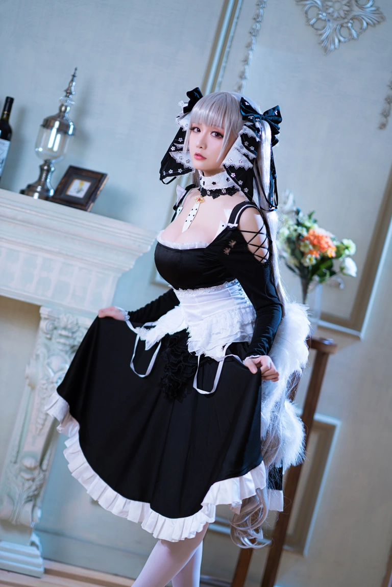 星之迟迟《《R-Maid》 可畏》写真图集 35P｜在线预览与图包下载