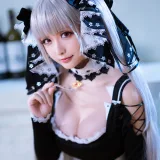 星之迟迟《《R-Maid》 可畏》写真图集 35P｜在线预览与图包下载