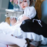 星之迟迟《《R-Maid》 天狼星》写真图集 20P｜在线预览与图包下载