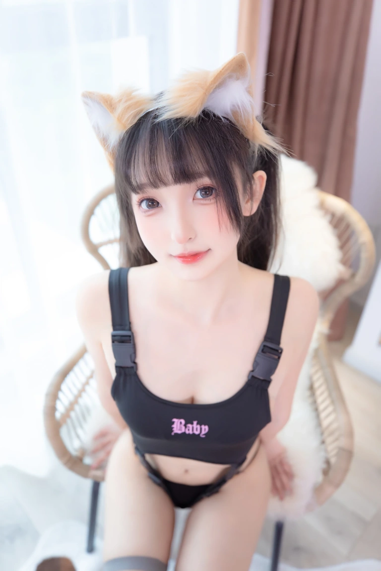 神楽坂真冬《第四季 序号25：《机能天使》》写真图集 75P｜在线预览与图包下载