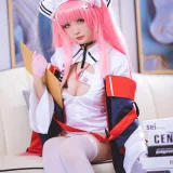 星之迟迟《《R-Maid》 英仙座护士》写真图集 20P｜在线预览与图包下载